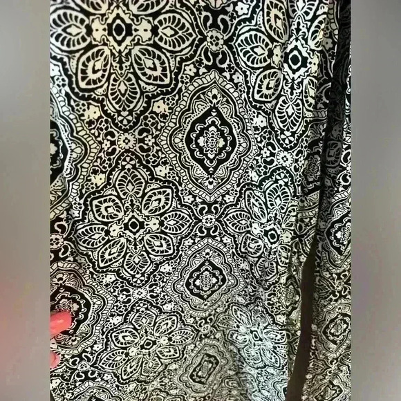 Live To Be Spoiled SZ XS Jumpsuit - Picture 6 of 10